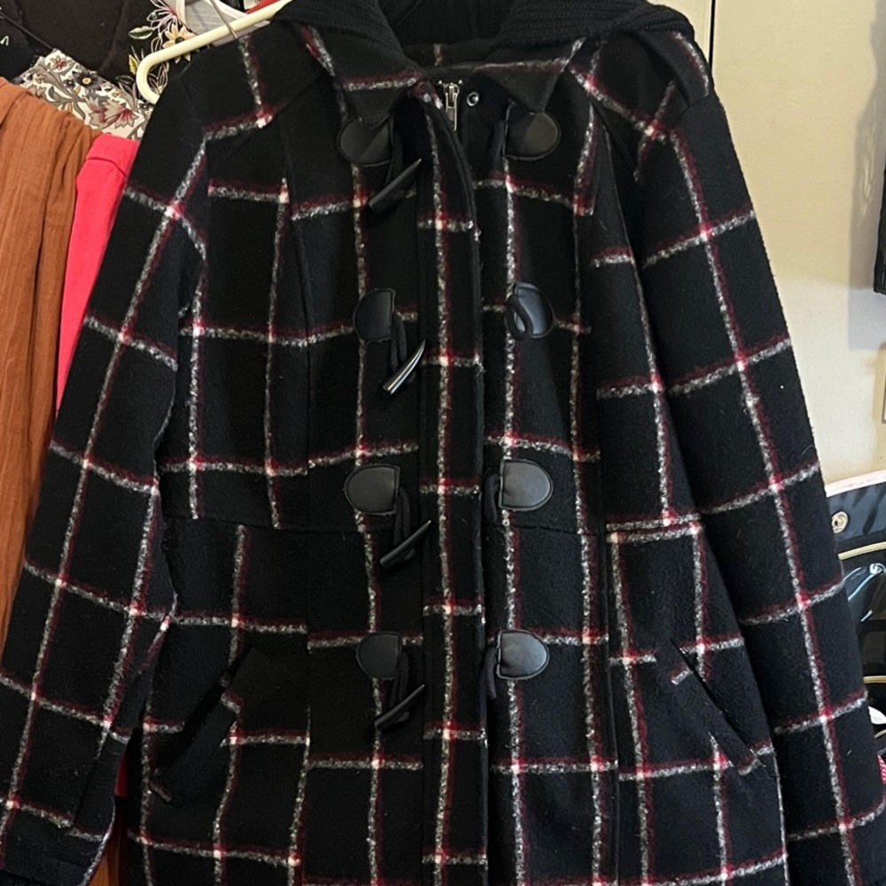 SALE!!! Torrid Black and White Checkered Women's Coat with sweater hood